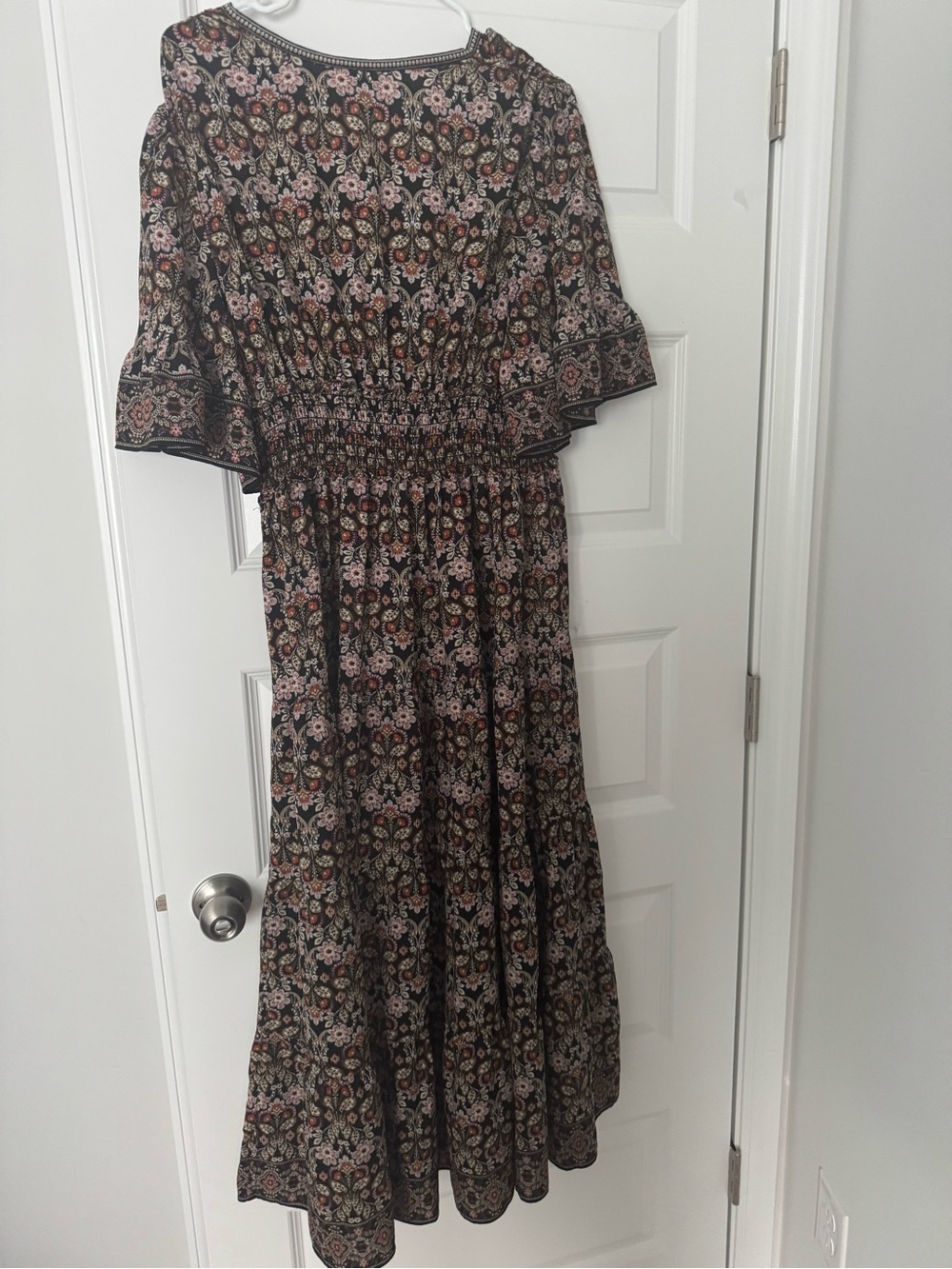 Max Studio Black Floral V-Neck Smocked Maxi Dress - Picture 6 of 10